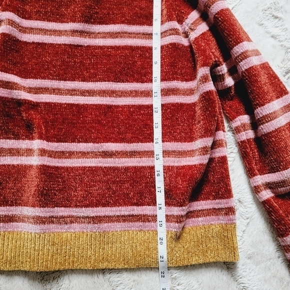 Francescas Alya Lindsay Striped Chenille Soft Fall Red Yellow Hem Sweater Size M - Picture 11 of 12